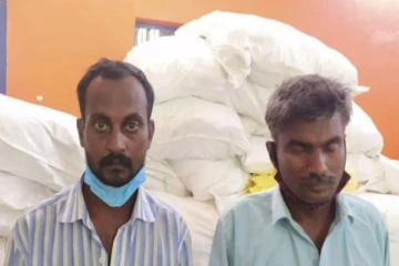 குட்கா விற்பனை செய்து வந்த இருவரை கைது செய்த போலீஸ் - மேலும் ஒருவருக்கு வலைவீச்சு