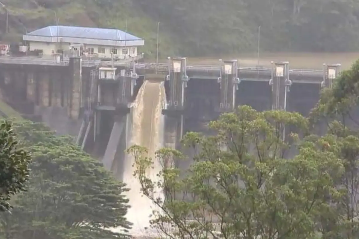 மேல் கொத்மலை நீர்த்தேக்கத்தின் வான் கதவு திறப்பு | Opening Of Upper Kotmale Reservoir Spillway Gates