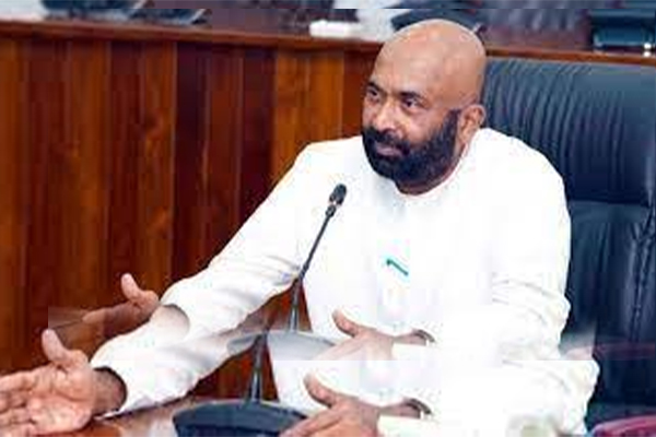 பம்பலப்பிட்டியில் இடம்பெற்றுள்ள துப்பாக்கிச் சூடு! விரைவான அறிக்கை வழங்க பணிப்புரை | Shooting In Bambalapitti