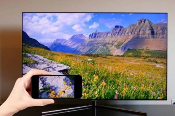 Smartphoneல் உள்ள வீடியோ, புகைப்படம் உட்பட எல்லாவற்றையும் டிவி-யில் போட்டு பார்க்கலாம்! எளிய வழி இதோ