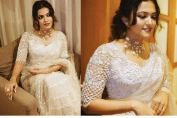 உள்ளம் கொள்ளை போகுதே.. அபர்ணா தாஸின் ரீசென்ட் கிளிக்ஸ்!