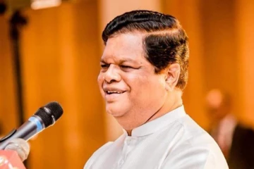 මෙරට නැවතත් ණයක් ඉල්ලයි...