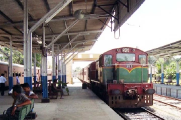 கொரோனாவின் கோரம்! தற்காலிகமாக நிறுத்தப்பட்ட ரயில் சேவைகள்