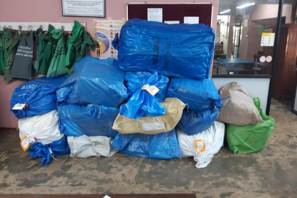 முடங்கும் அபாயத்தில் வவுனியா தலைமை தபால் சேவைகள்! | Vavuniya Chief Postal Services Risk Of Paralysis