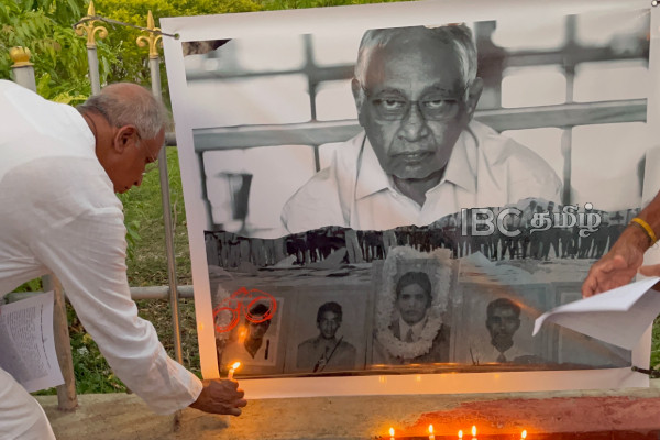 5 மாணவர்கள் கொலைக்கு நீதி கோரிய தந்தையின் மரணம் - தமிழரசுக் கட்சியினர் அஞ்சலி | Dr Manoharan Father Of Trinco 5 Victim Dies
