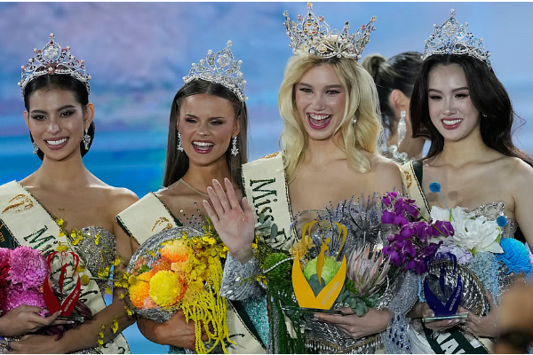 உலக அழகிப் போட்டியில் சர்ச்சை ; முட்டாள் எனக் கூறியதால் வெளிநடப்பு | Miss Universe 2025 Contestants Walk Out உலக அழகிப் போட்டியில் சர்ச்சை ; முட்டாள் எனக் கூறியதால் வெளிநடப்பு | Miss Universe 2025 Contestants Walk Out