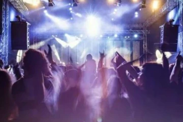 திருமண நிகழ்வில் கடும் மோதல் - பலர் வைத்தியசாலையில் அனுமதி