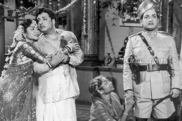 முன்னணி ஹீரோக்களின் 50-வது படங்கள்.. வெற்றியா! தோல்வியா! | Top Tamil Actors 50Th Movie List