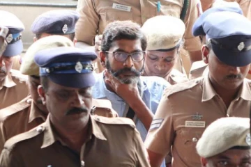 சவுக்கு சங்கருக்கு சித்ரவதை; உடல்நிலை பாதிப்பு...மருந்து கூட இல்லை - வழக்கறிஞர் பேட்டி!