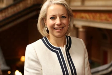 அவசரகால பிரகடனத்திற்கு இலங்கைக்கான பிரித்தானிய உயர்ஸ்தானிகர் எதிர்ப்பு (photo)