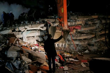 துருக்கி நிலநடுக்கத்தில் கால்பந்தாட்ட வீரர் பலி