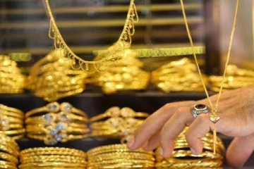 අද රන් මිල යළි පහළ යයි. වෙනස් වූ මිල ගණන් මෙන්න.