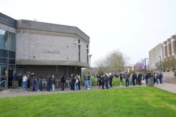 பிரித்தானிய நகரமொன்றில் பரவும் பயங்கர மூளைக்காய்ச்சல்: 2 பேர் பலி