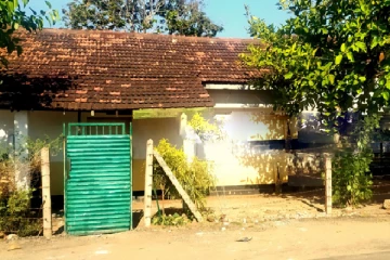 திடீரென அகற்றப்பட்ட இராணுவ முகாம்