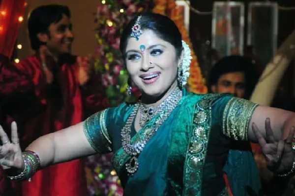 17 வயதில் கால்-ஐ இழந்த சோகம்!! 60 வயதாகியும் குழந்தை பெற்றுக்கொள்ளாத பிரபல நடிகை... | Actress Lost Her Leg At 17 She Has No Kids At 60 17 வயதில் கால்-ஐ இழந்த சோகம்!! 60 வயதாகியும் குழந்தை பெற்றுக்கொள்ளாத பிரபல நடிகை... | Actress Lost Her Leg At 17 She Has No Kids At 60