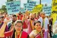 උතුරේ නව සන්ධානයත් දෙදරයි - වෙන වෙනම මැයි රැලි