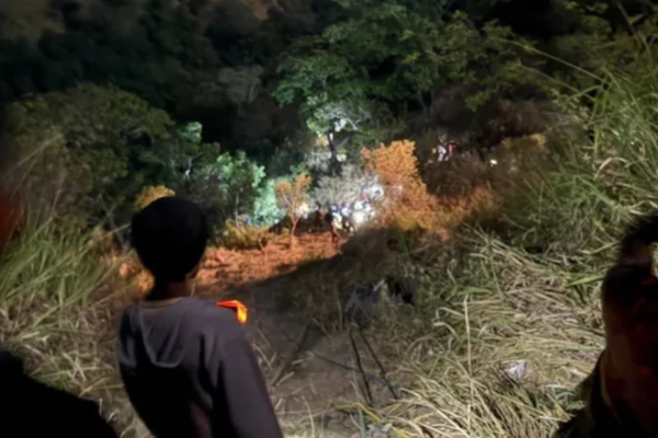 நாட்டில் விபத்துகளினால் நாளாந்தம் 7- 8 பேர் பலி | 7 8 People Die Every Day In Accidents In Country