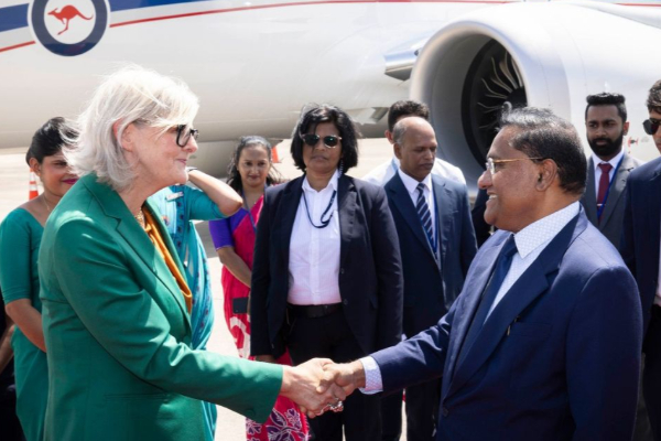 இலங்கையை வந்தடைந்தார் ஆஸ்திரேலிய ஆளுநர் | Australian Governor Arrives In Sri Lanka