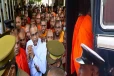 காவி உடையை காப்பாற்ற போராடிய ஞானசார தேரர்...! இறுதியில் மின் விசிறியில் தொங்கிய ஆடை - மீண்டும் எழுந்துள்ள சர்ச்சை