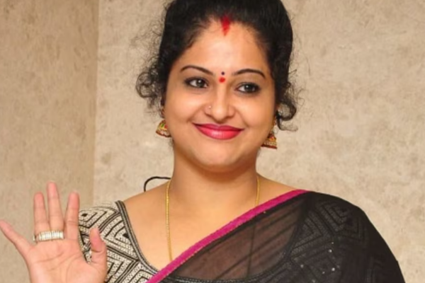 அந்த காட்சியில் நடிக்க வற்புறுத்திய இயக்குநர்.. அதுவும் மகேஷ் பாபு படத்தில்.. நடிகை ராசி ஓபன் டாக் | Actress Raasi Talk About Mahesh Babu Nijam Movie