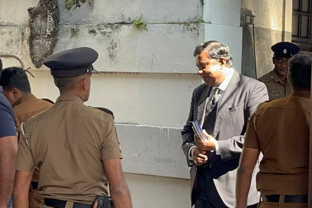 ஷிரந்தி ராஜபக்சவுக்கு பிணை.... விதிக்கப்பட்ட பயணத்தடை : நீதிமன்றம் அதிரடி உத்தரவு | Shiranthi S Health Condition Report Submit Court ஷிரந்தி ராஜபக்சவுக்கு பிணை.... விதிக்கப்பட்ட பயணத்தடை : நீதிமன்றம் அதிரடி உத்தரவு | Shiranthi S Health Condition Report Submit Court