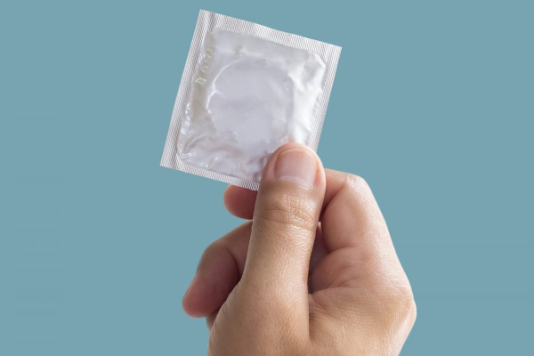 ஆணுறை பயன்படுத்துவது குறைந்து விட்டது... விற்பனை கடும் வீழ்ச்சி - வெளியான ஆய்வு தகவல் - தமிழ்நாடு