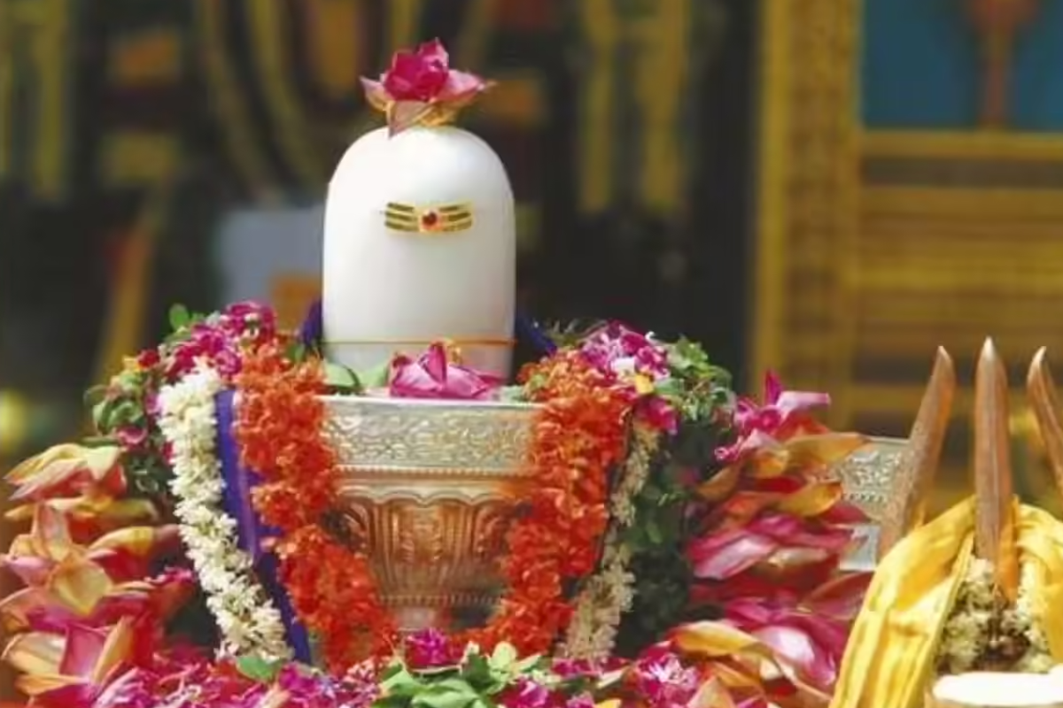 சிவபெருமானுக்கு அபிஷேகம் செய்த எண்ணெய் பாலாக மாறிய அதிசயம் | Abishegam Oil Turn To Milk In Sivan Temple சிவபெருமானுக்கு அபிஷேகம் செய்த எண்ணெய் பாலாக மாறிய அதிசயம் | Abishegam Oil Turn To Milk In Sivan Temple