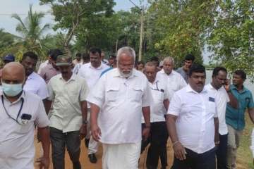 வட்டுவாகல் மீனவர்களின் பாதைப் பிரச்சினைக்கு விரைவில் முடிவு : அமைச்சர் டக்ளஸ் தேவானந்தா (Video)