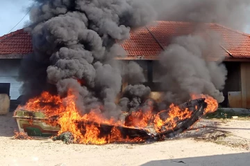 கடற்றொழிலாளர் ஒருவர் எடுத்த விபரீத முடிவு! தீவிரமடையும் போராட்டங்கள் (video)