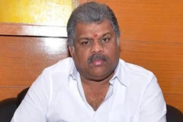 ஈரோடு கிழக்கு தொகுதியில் தமாகா போட்டியா? - ஜி.கே.வாசனுடன் அதிமுக மூத்த நிர்வாகிகள் சந்திப்பு