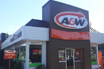 கனடாவில் இளம் பணியாளர்களின் நெகிழ்ச்சி செயல்