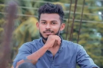 மோட்டார் சைக்கிள் ரேஸ் போட்டியை பார்வையிட சென்ற இளைஞனுக்கு நேர்ந்த சோகம்