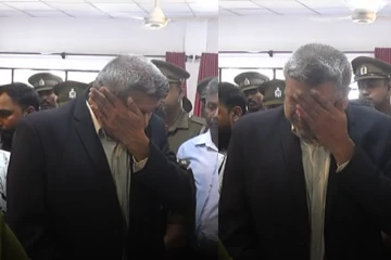 බන්ධ විරුවන්ගේ දේහයන්ට ගෞරව කරන්න ගිය අධිකරණ ඇමති නිලධාරීන් වැළඳ ගෙන හඬා වැලපෙයි [VIDEO]