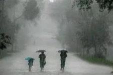 தமிழகத்தில் அடுத்த 5 நாட்களுக்கு 10 மாவட்டங்களில் கனமழைக்கு வாய்ப்பு