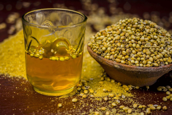 இந்த ஒரு விதையை சாப்பிட்டா  இரத்த சர்க்கரை அளவு ஏறுன வேகத்தில் குறைஞ்சிடும்! எப்படி தெரியுமா? | Benefits Of Coriander Seed