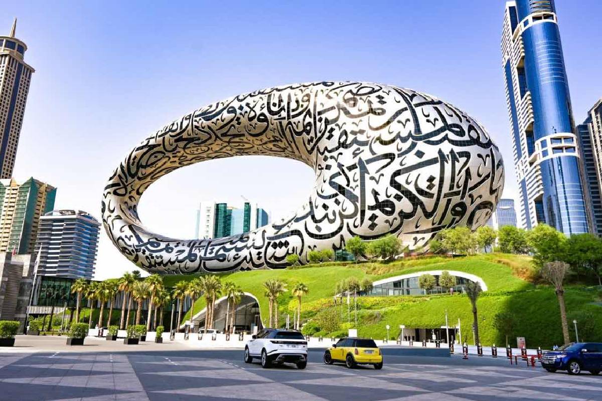 ஐக்கிய அரபு அமீரகம் வெளியிட்டுள்ள புதிய விசா விதிமுறைகள் | Uae Makes Police Report Mandatory Visa Issuance ஐக்கிய அரபு அமீரகம் வெளியிட்டுள்ள புதிய விசா விதிமுறைகள் | Uae Makes Police Report Mandatory Visa Issuance