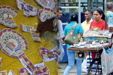 கோடிக்கணக்கான பணத்தை மோசடி செய்த பெண் - விசாரணையில் திடுக்கடும் தகவல்