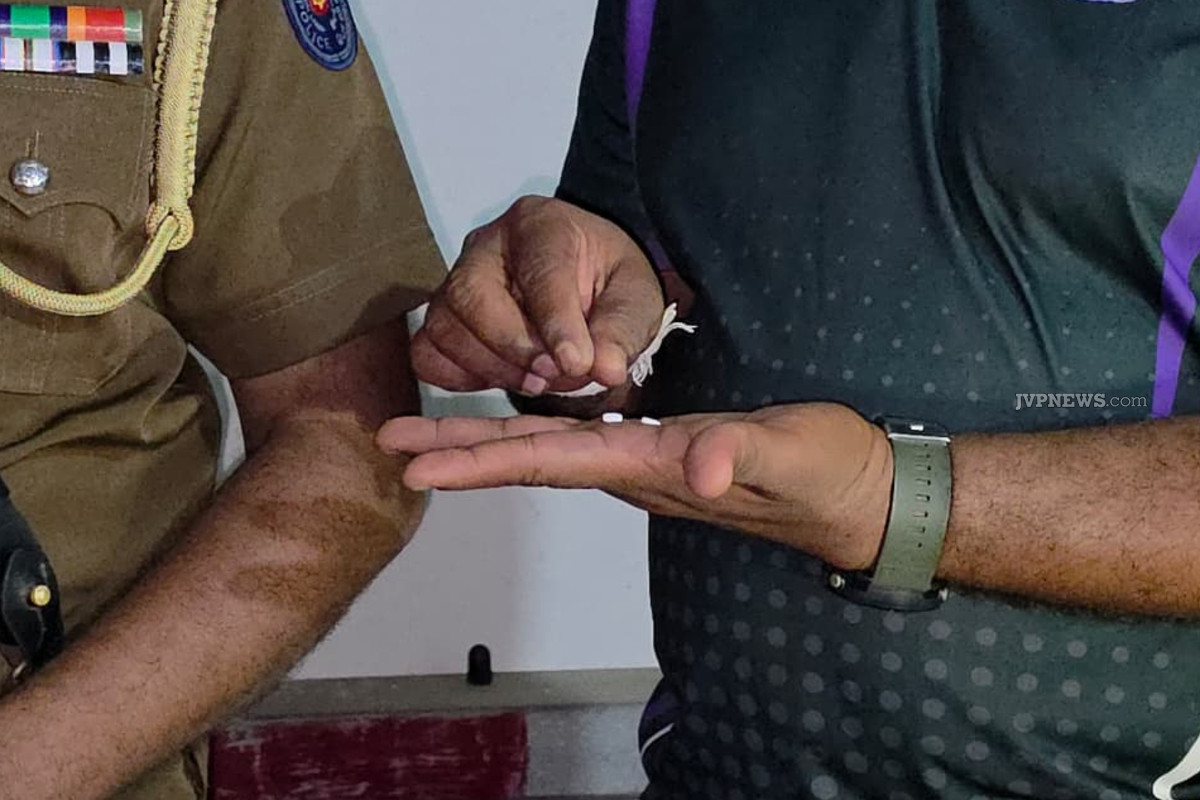 மட்டக்களப்பு கிணறு விவகாரம் ; கடத்தல் கும்பலின் வீட்டில் புதைக்கப்பட்டிருந்த முக்கிய ஆதாரம் ; வெளிவரும் திடுக்கிடும் தகவல்கள் | Batticaloa Well Case Items Found Kidnapper House