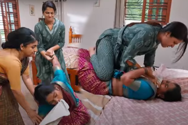 Ethirneechal: வாயில் துணியை வைத்து அறிவுக்கரசியை துவைத்து எடுத்த பெண்கள்! அட்டகாசமான ப்ரொமோ | Ethirneechal Janani Nandhini Attack Arivukarasi