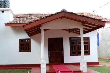 நெருக்கடியால் வீடுகளை விற்பனை செய்ய முடியாமல் திணறும் நபர்கள்