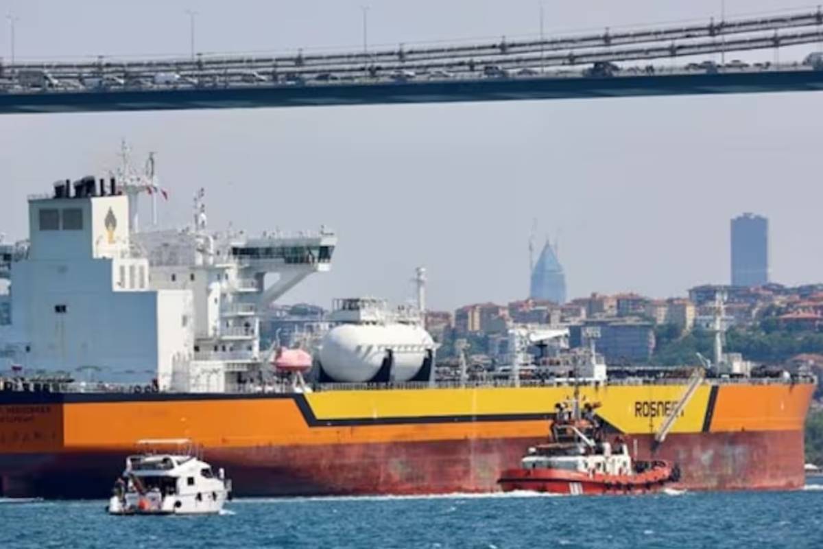 இனி சலுகைகள் இல்லை... ட்ரம்பால் ரஷ்ய எண்ணெய் இறக்குமதியில் இந்தியாவிற்கு பேரிடி | No Discounts Russian Crude For India