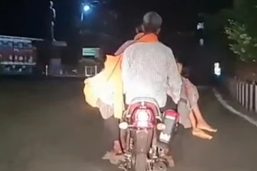 තමන්ගේ දුවගේ මළමිනිය යතුරුපැදියෙන් අරන් ගිය තාත්තා -සිද්ධවුණේ කුමක්ද ? (VIDEO)