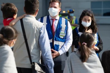 ஆப்கானிஸ்தானில் இருந்து 1,100 பேரை வெளியேற்றிய கனடா