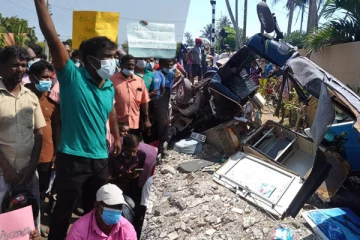 ஒரே குடும்பத்தை சேர்ந்த நால்வர் பலி! - வடமராட்சியில் பெரும் பதற்றம் (பத்திரிக்கை கண்ணோட்டம்)