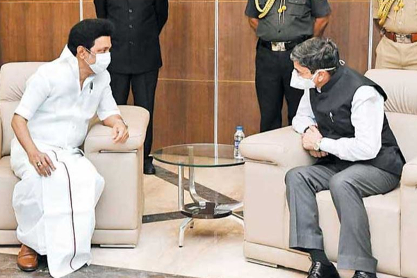 தமிழக ஆளுநரை முதலமைச்சர் மு.க.ஸ்டாலின் இன்று சந்திக்க உள்ளதாக தகவல் - தமிழ்நாடு