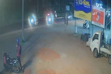 தமிழர் பகுதியில் பயங்கர விபத்து சம்பவம்... ஒருவர் வைத்தியசாலையில் அனுமதி!