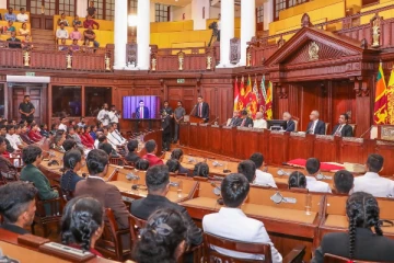 க.பொ.த உயர்தர பரீட்சையில் சாதனை படைத்த மாணவர்கள் ஜனாதிபதி அலுவலகத்தில் கௌரவிப்பு (Photos)