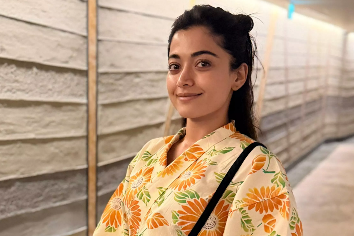 கீழே விழுந்த நடிகை ராஷ்மிகா மந்தனா! மருத்துவர்கள் சொன்ன அதிர்ச்சியூட்டும் தகவல் | Rashmika Mandanna Suffered A Major Hip Injury கீழே விழுந்த நடிகை ராஷ்மிகா மந்தனா! மருத்துவர்கள் சொன்ன அதிர்ச்சியூட்டும் தகவல் | Rashmika Mandanna Suffered A Major Hip Injury
