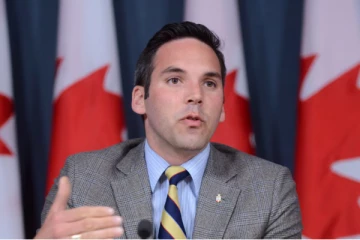 யூகான் மாகாண புதிய முதல்வராக கரி டிக்சன் தெரிவு