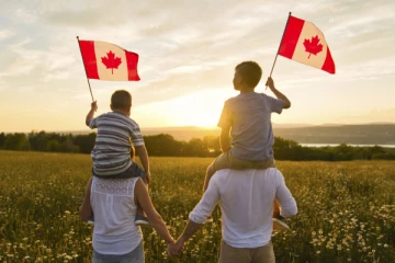 கனேடிய இலங்கையரின் குழந்தைகளை  ஒப்படைக்க மறுக்கும்  இந்திய நீதிமன்றம்!